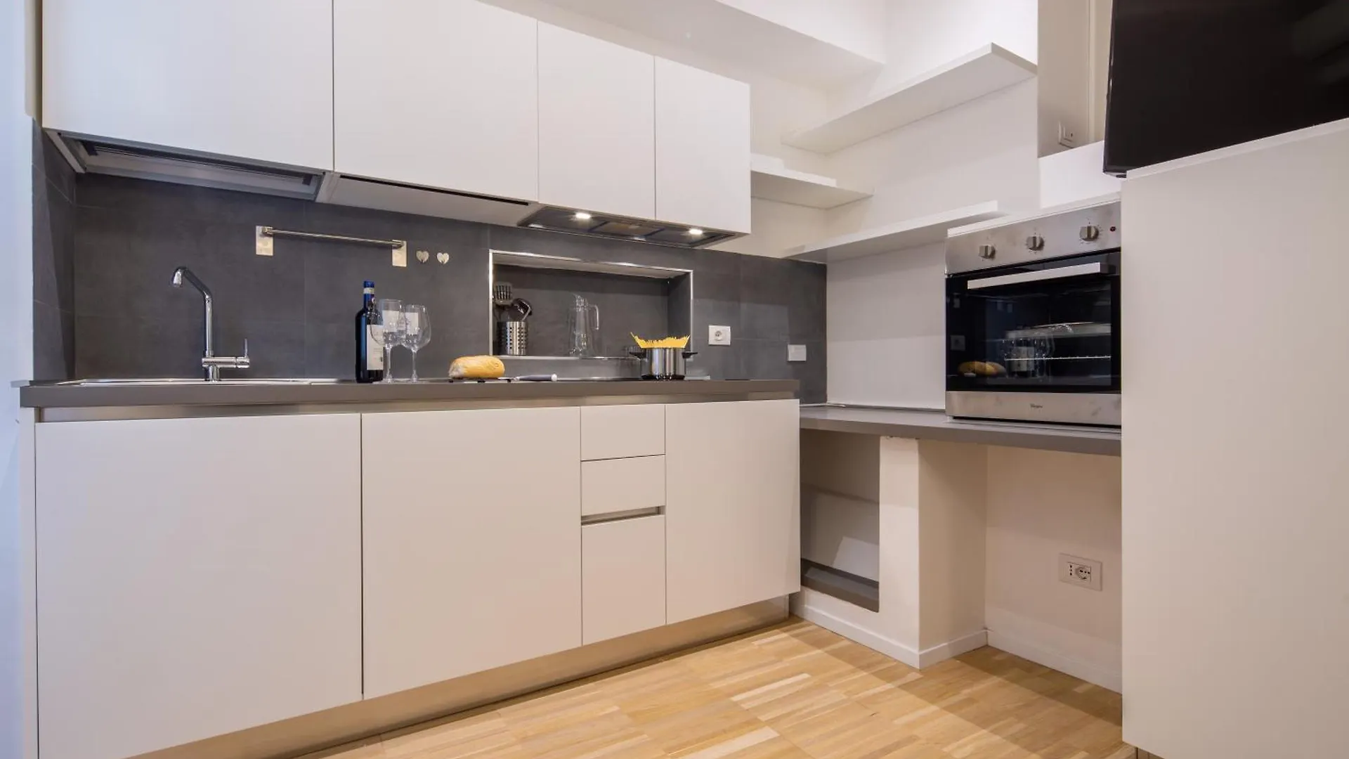 Bargello Modern By Mmega Apartment Florence