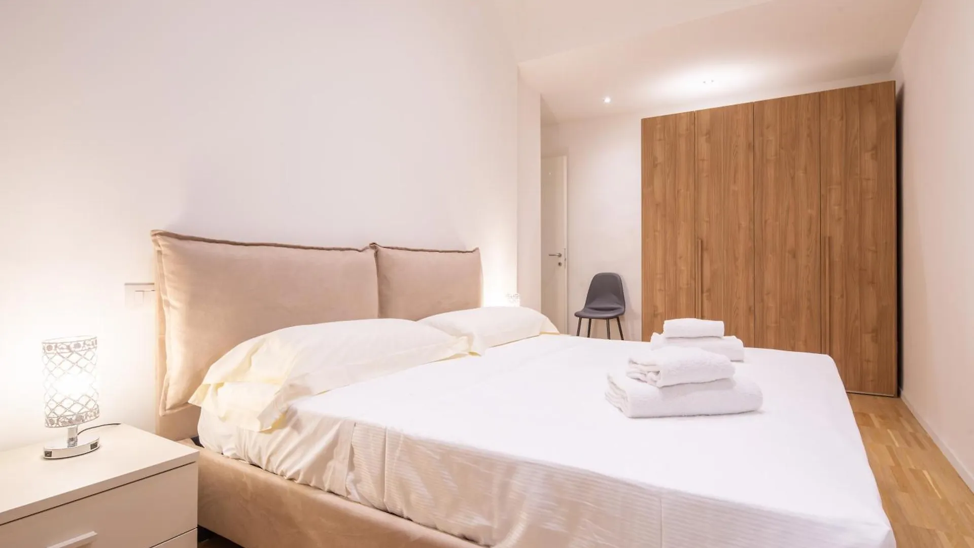 Bargello Modern By Mmega Apartment Florence